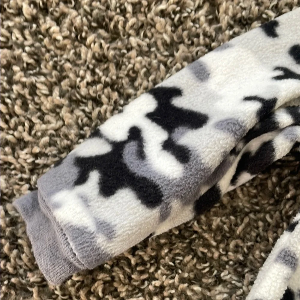 Garanimals Blue Winter Animals and Black Camouflage Baby Boy Fleece Footies